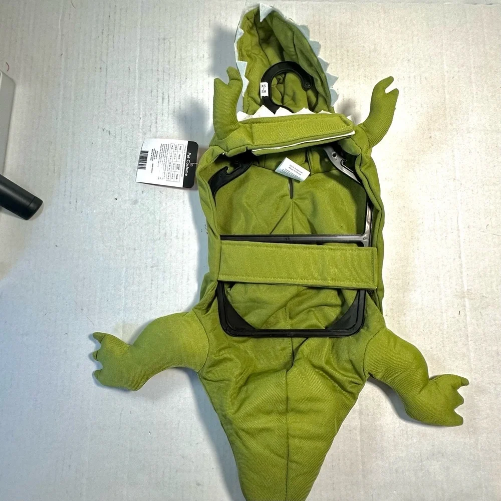 NWT Iguana /Lizard Halloween Costume For Dogs Size XS/S
